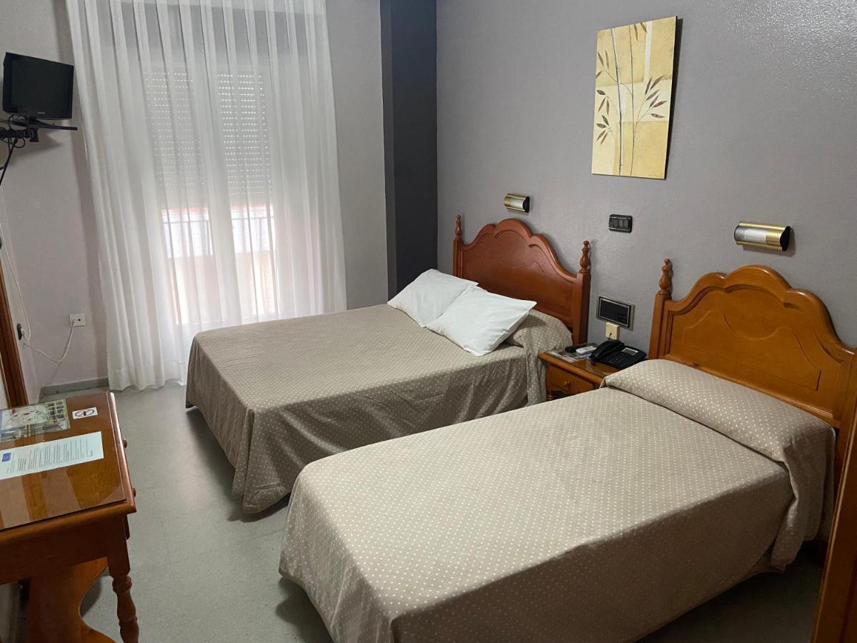 Hotel Lusitania, Centro Ciudad, Parking Privado Mérida Eksteriør billede
