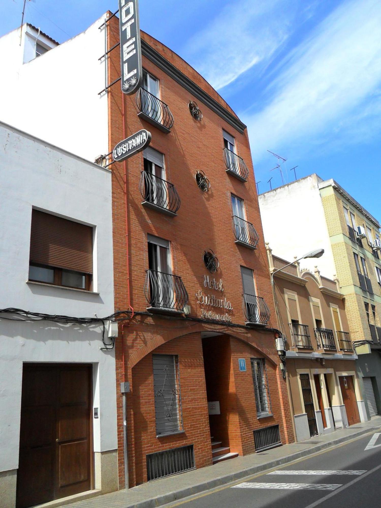 Hotel Lusitania, Centro Ciudad, Parking Privado Mérida Eksteriør billede