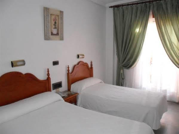 Hotel Lusitania, Centro Ciudad, Parking Privado Mérida Eksteriør billede