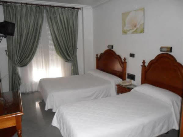 Hotel Lusitania, Centro Ciudad, Parking Privado Mérida Eksteriør billede