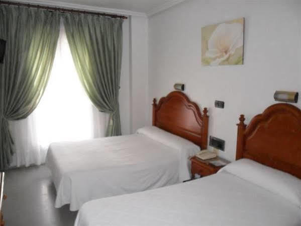 Hotel Lusitania, Centro Ciudad, Parking Privado Mérida Eksteriør billede